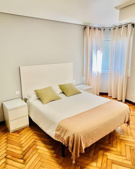 Apartamento En El Centro De Vigo 2 Habitaciones Экстерьер фото